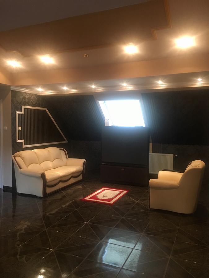セゲドAdam Apartmanhazアパートメント エクステリア 写真